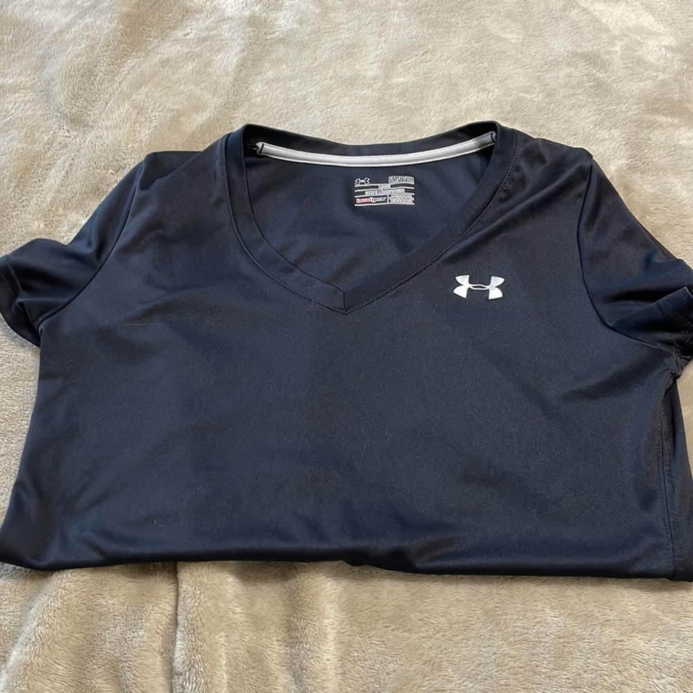 UA Loose Fit Heatgear Tee